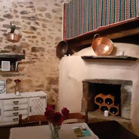 Casa Do Terreto & Casa Do Forno Holiday home Parada (Braganca)